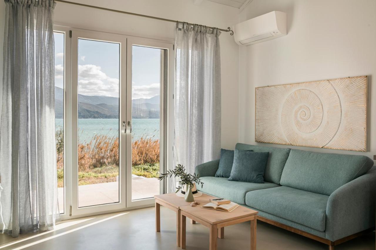 Apollonides Seafront Villa1 Aoede Ликсури Екстериор снимка