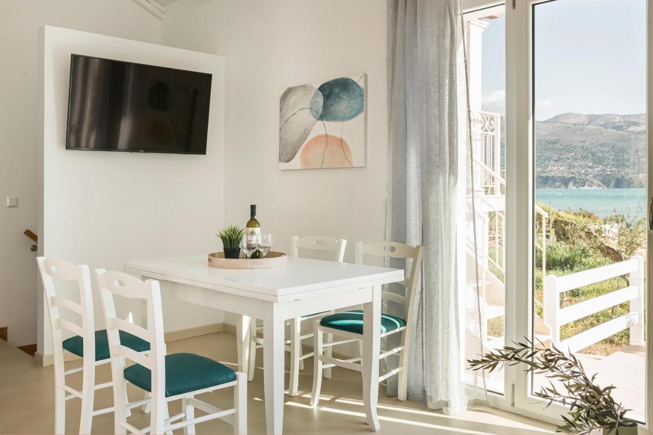 Apollonides Seafront Villa1 Aoede Ликсури Екстериор снимка