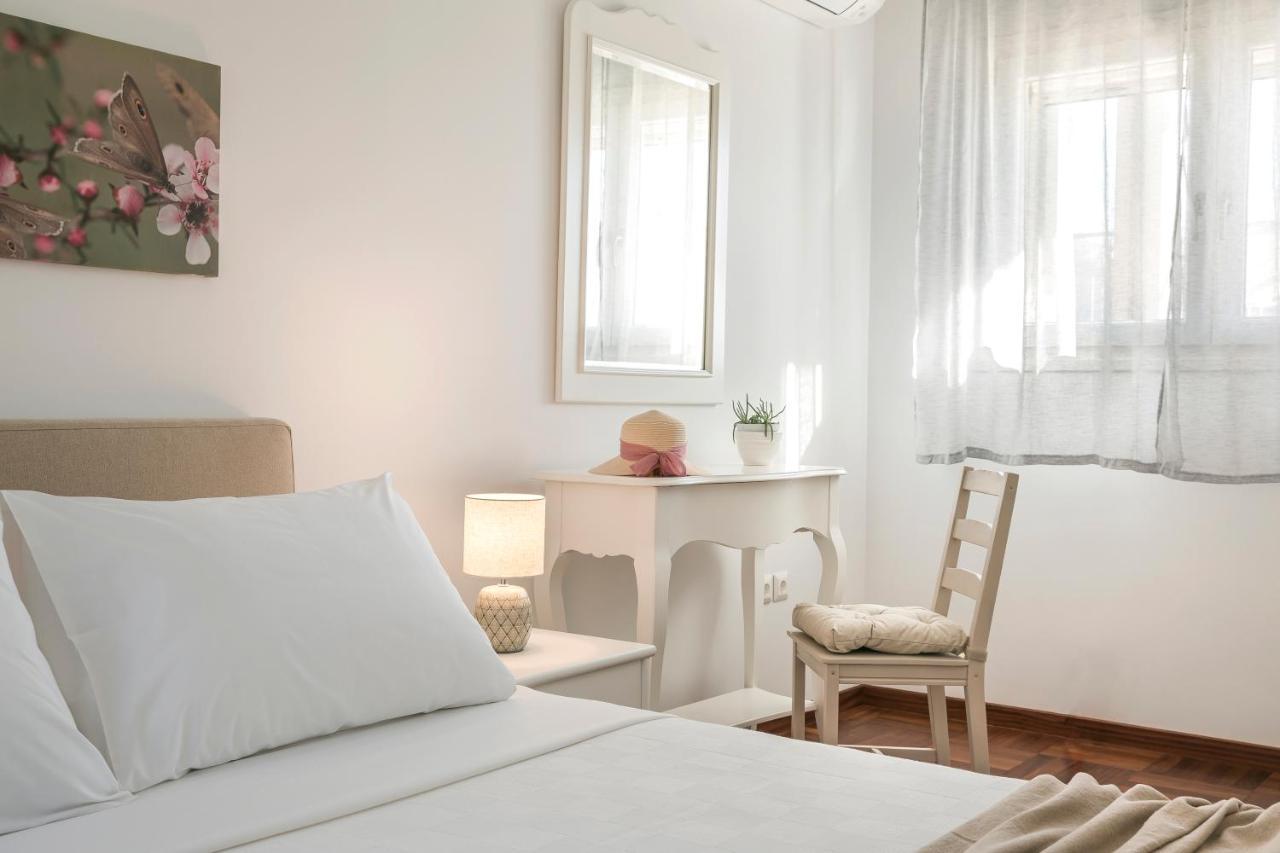 Apollonides Seafront Villa1 Aoede Ликсури Екстериор снимка