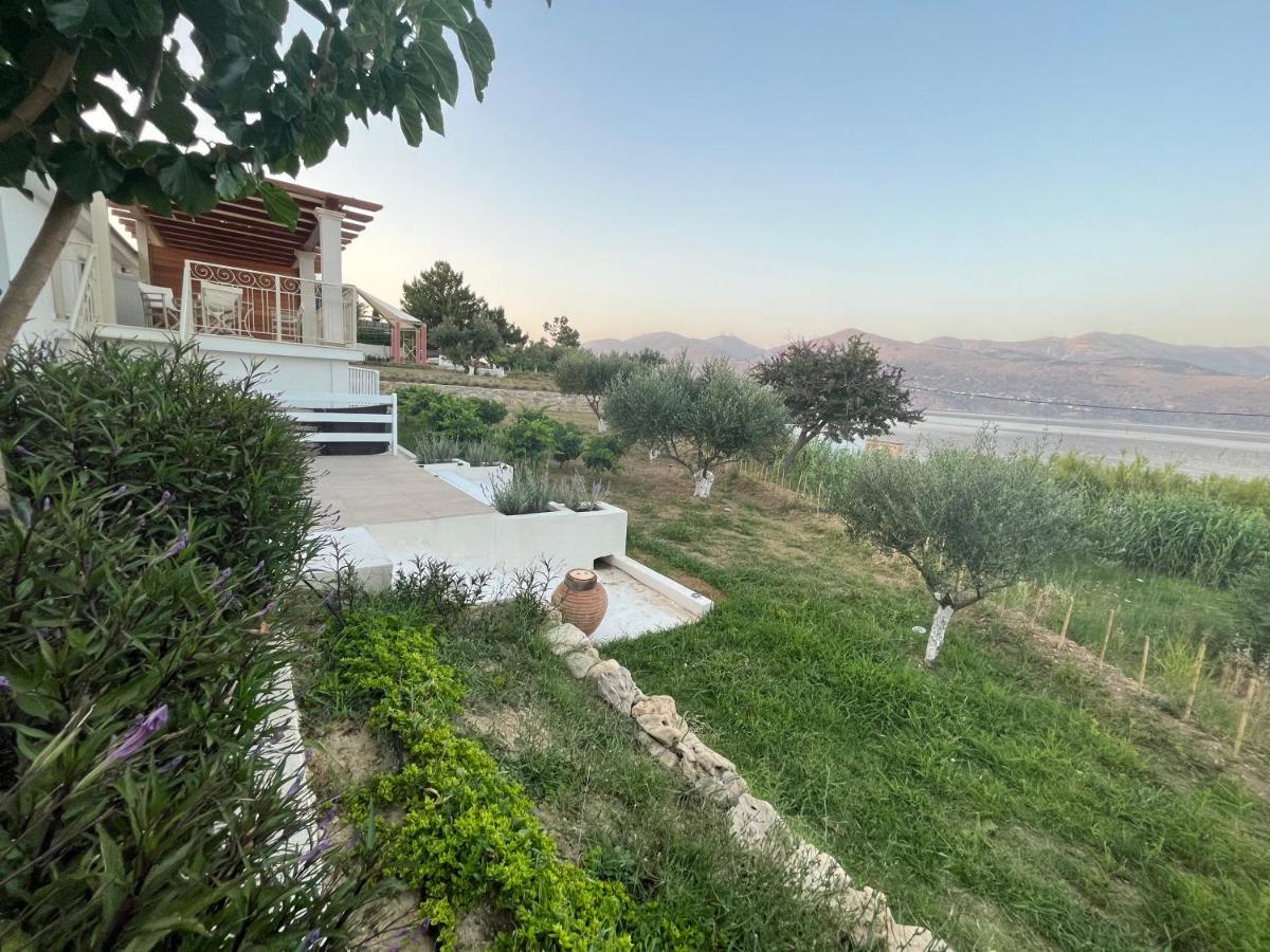 Apollonides Seafront Villa1 Aoede Ликсури Екстериор снимка